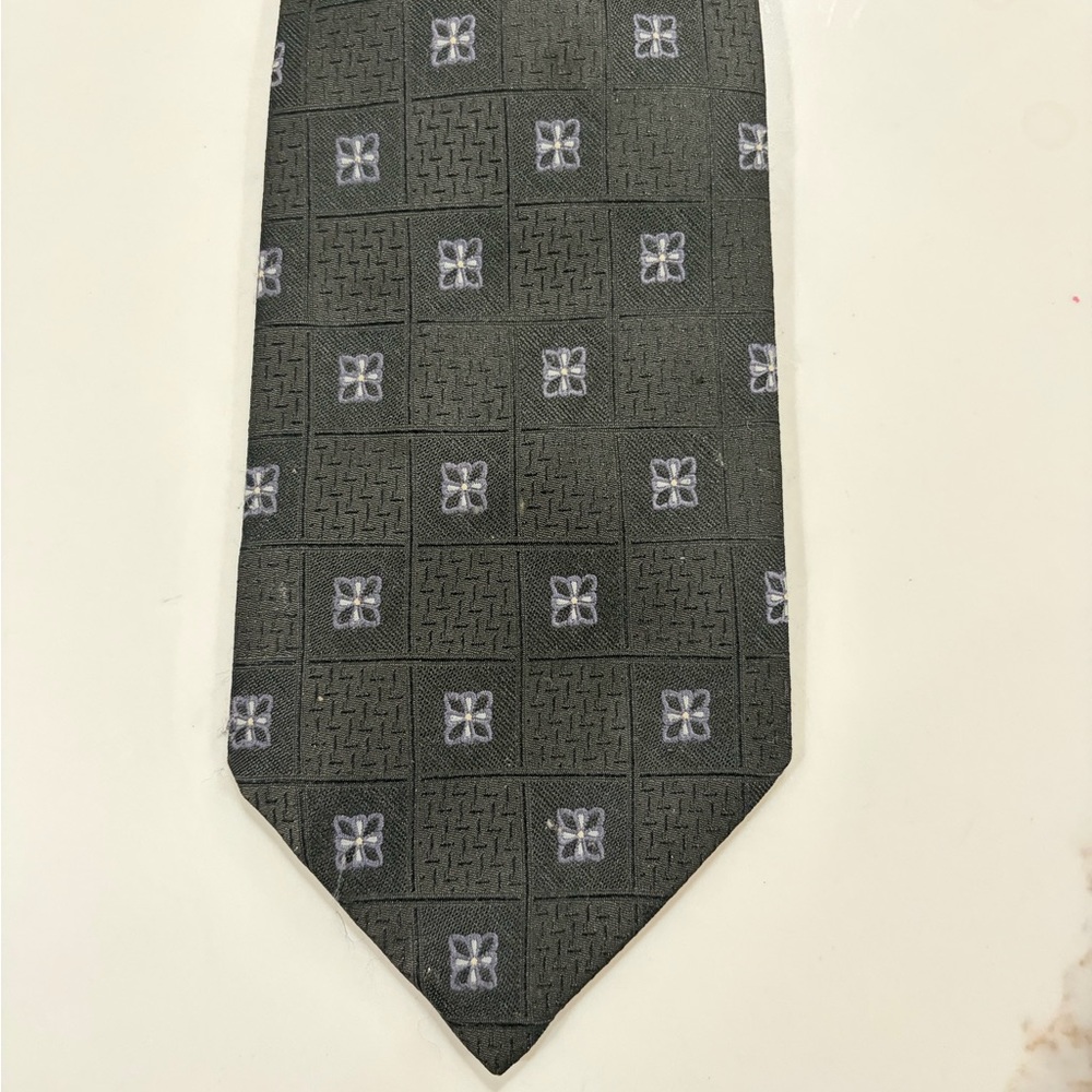 Antonia Collection Steel Grey Patterned Silk Tie